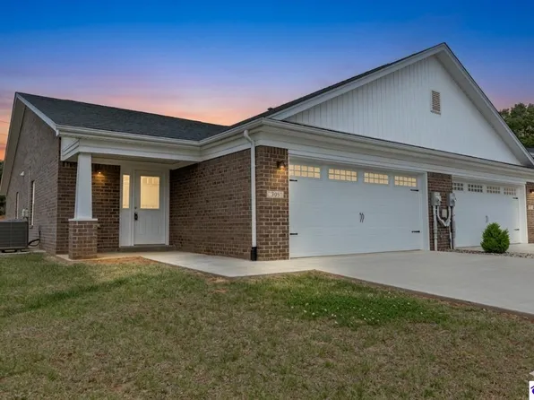 305 Breckinridge Cir, Vine Grove, KY 40175