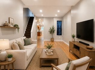 2033 W Oxford St, Philadelphia, PA 19121