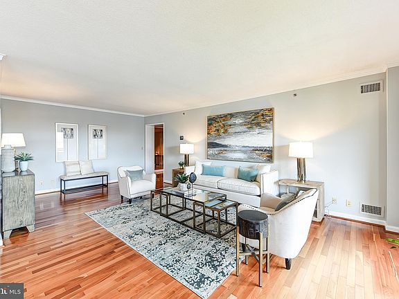 4th image of 4801 Hampden Ln APT 702