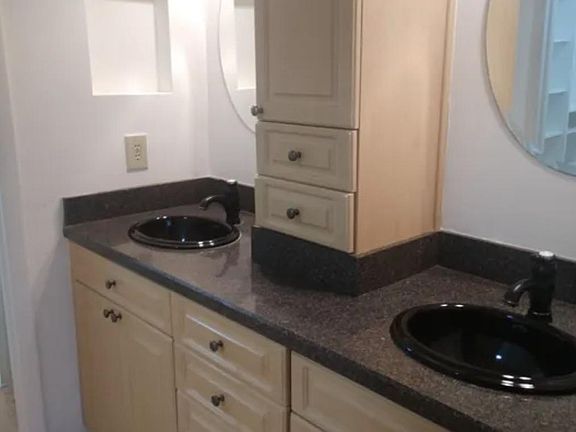5th image of 2579 Countryside Blvd APT 110