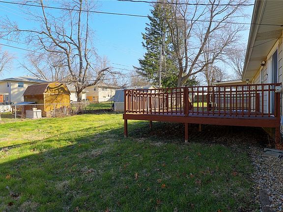 4th image of 2270 Yorkshire Dr