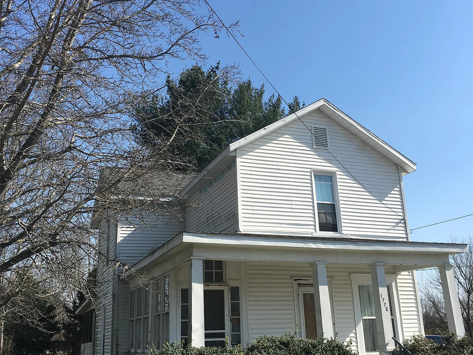 1772 Hill Ave - 1 — Photo 1