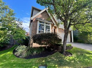 4678 NW Oxbridge Dr, Portland, OR 97229