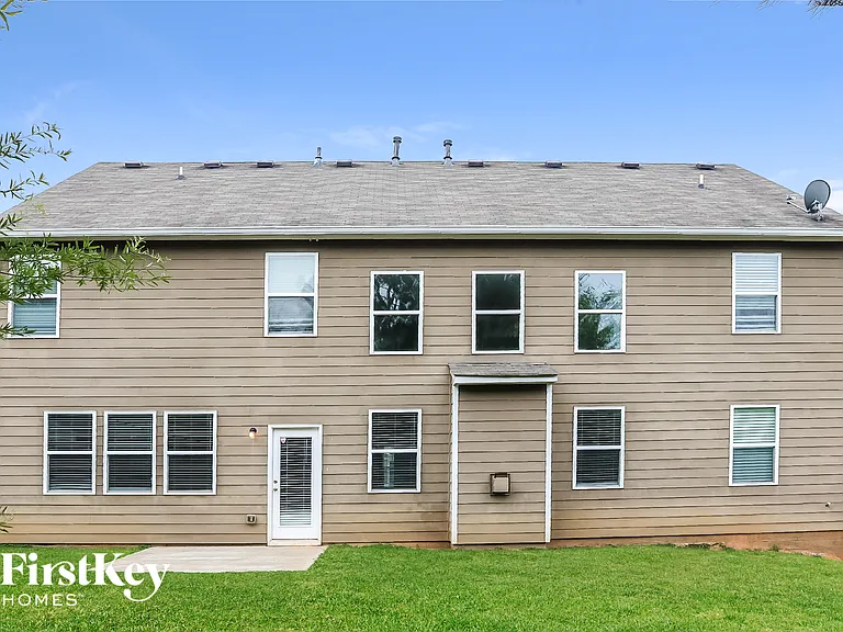 195 Parkcrest Xing — Photo 15