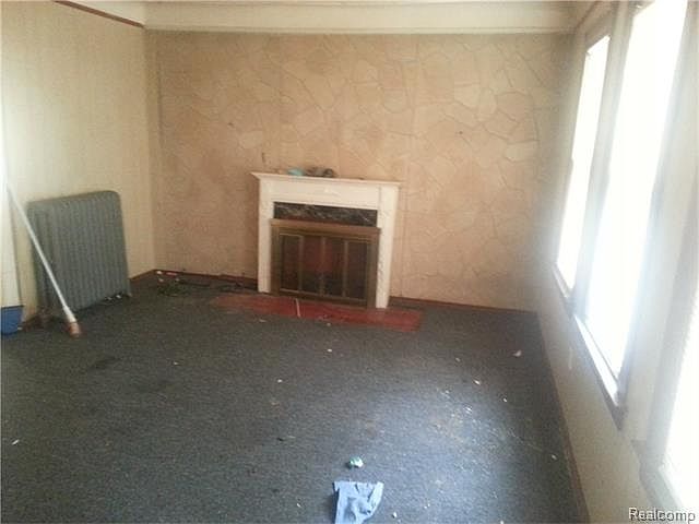 2nd image of 4166 Gray St