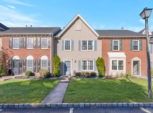 11 Folkstone Ct, North Brunswick, NJ