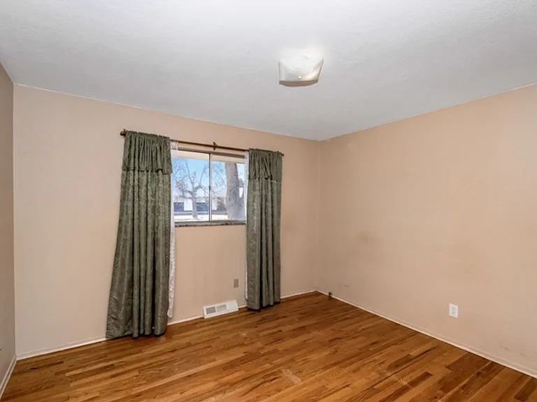 604 Tulane Dr — Photo 8