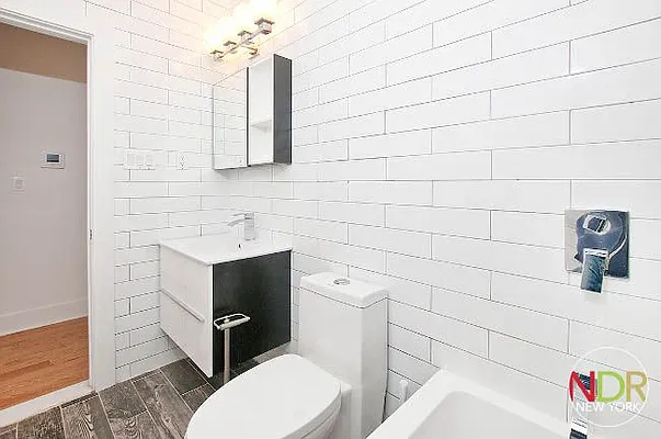 Rented by Next Door Realty NYC | media 32