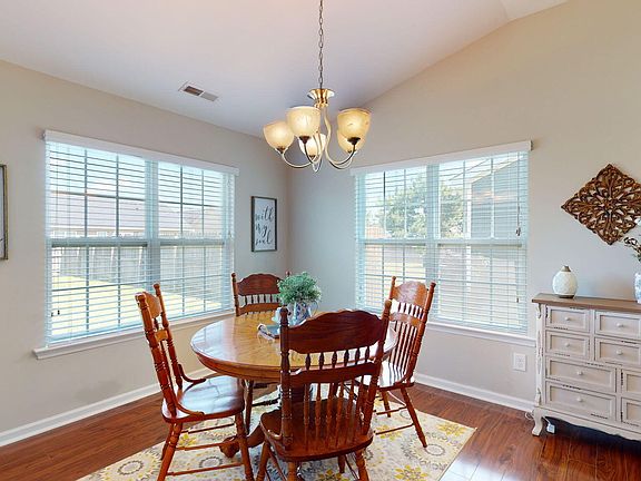 5th image of 505 Plymouth Drive