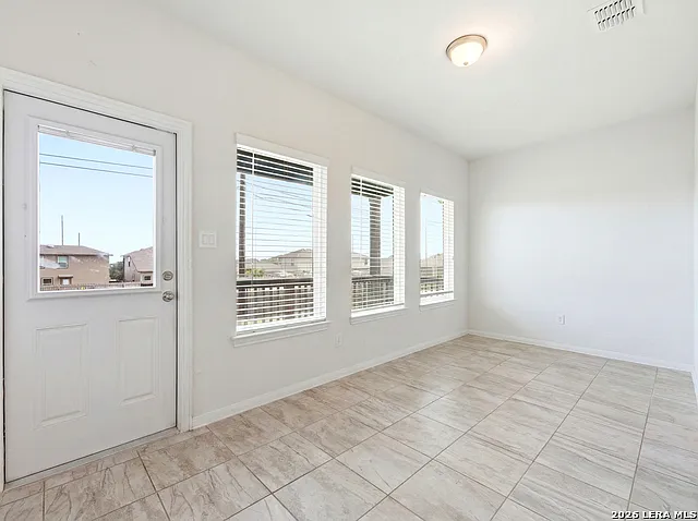 11718 Classmore Gap — Photo 32