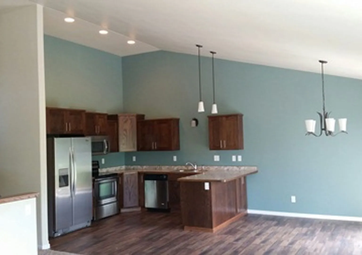 3 Bed 3 Bath Twin Home — Photo 2