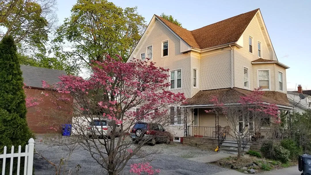 3 bed, 1500 sqft, $2,000 — Photo 1