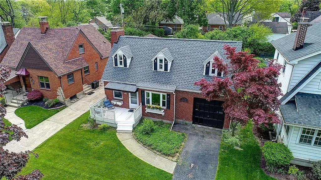 3 bed, 1238 sqft, $2,200 — Photo 3