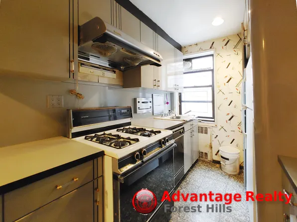 102-18 64th Avenue image 27 of 33