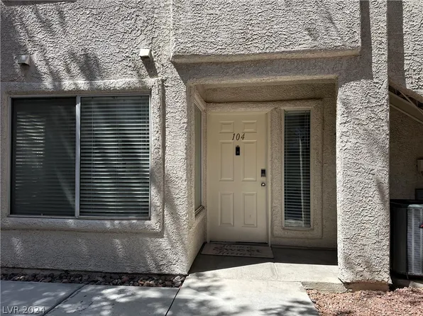 3215 Casey Dr Unit 104, Paradise Town, NV 89120