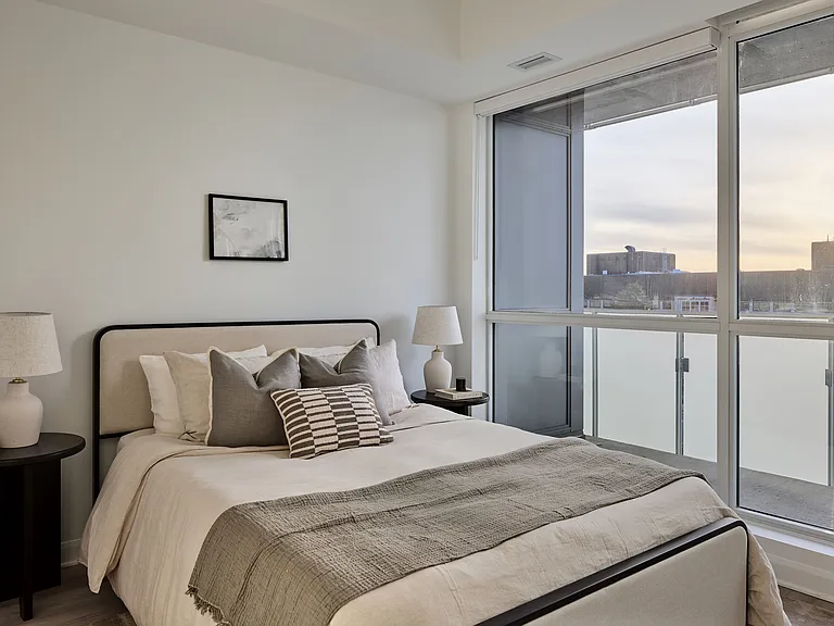 159 Parkdale Ave — Photo 144