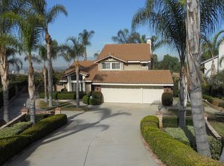 10711 Orchard View Ln, Riverside, CA 92503