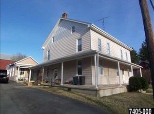 240 Nashville Blvd, Spring Grove, PA 17362
