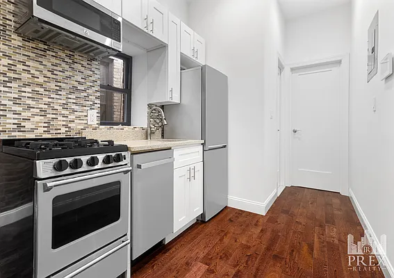 Rented by PREX Realty Corp | media 1