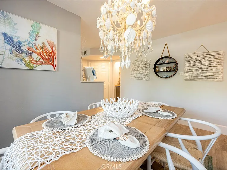 68 Corniche Dr #B — Photo 10