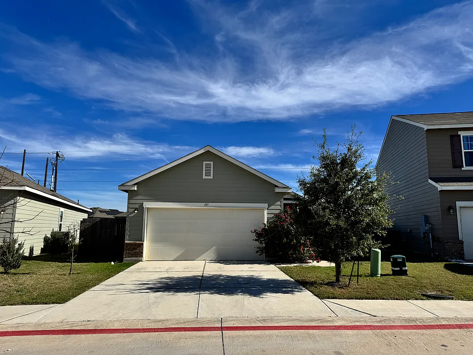 143 Peony Ln