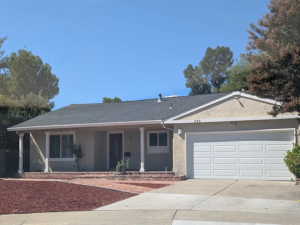 450 Stratford Park Ct