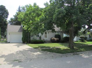 721 Hall Blvd, Mason, MI 48854