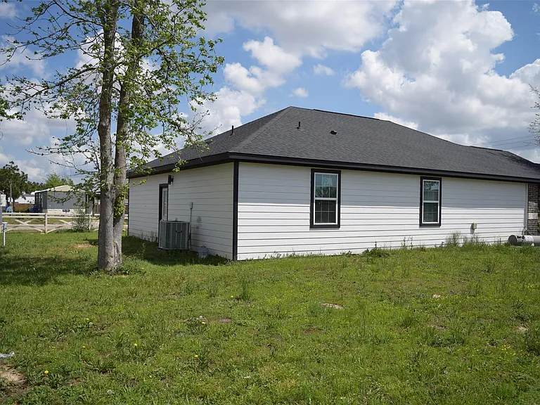 445 Road 5102 #J — Photo 33