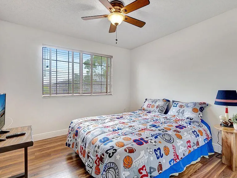 1400 Crestwood Ct S #1407 — Photo 20