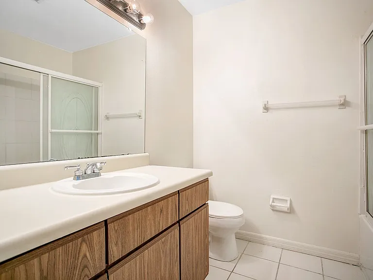 2721 Gray Fox Ln — Photo 8
