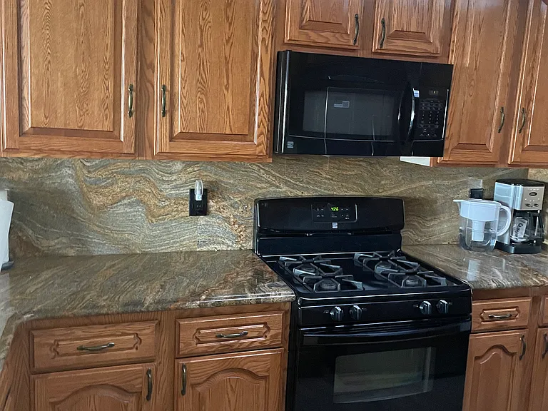 260 Cagney Ln #311 — Photo 16