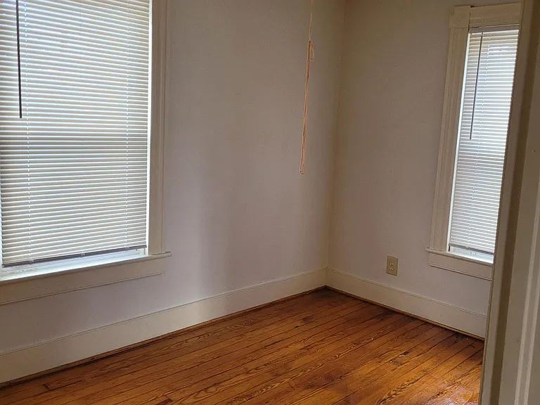 313 N Main St — Photo 7