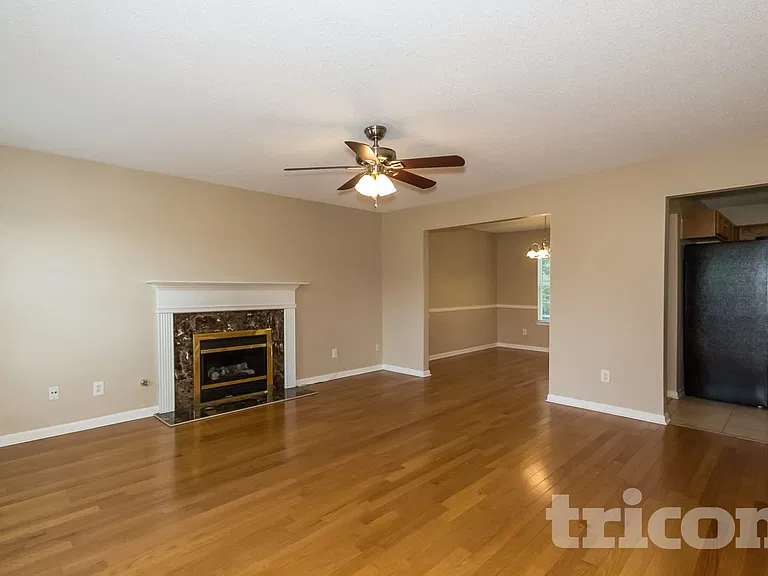 217 Metoyer Dr — Photo 2