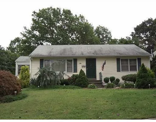 32 E Lakewood Ave photo 1