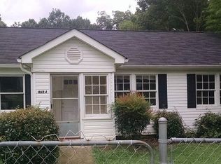 462 S Oak St, Jackson, GA 30233