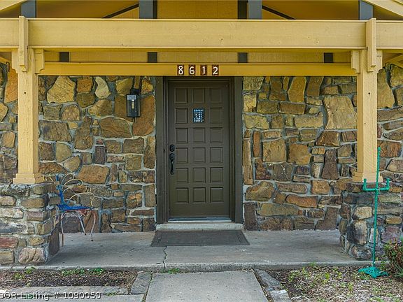 2nd image of 8612 Harvard Dr