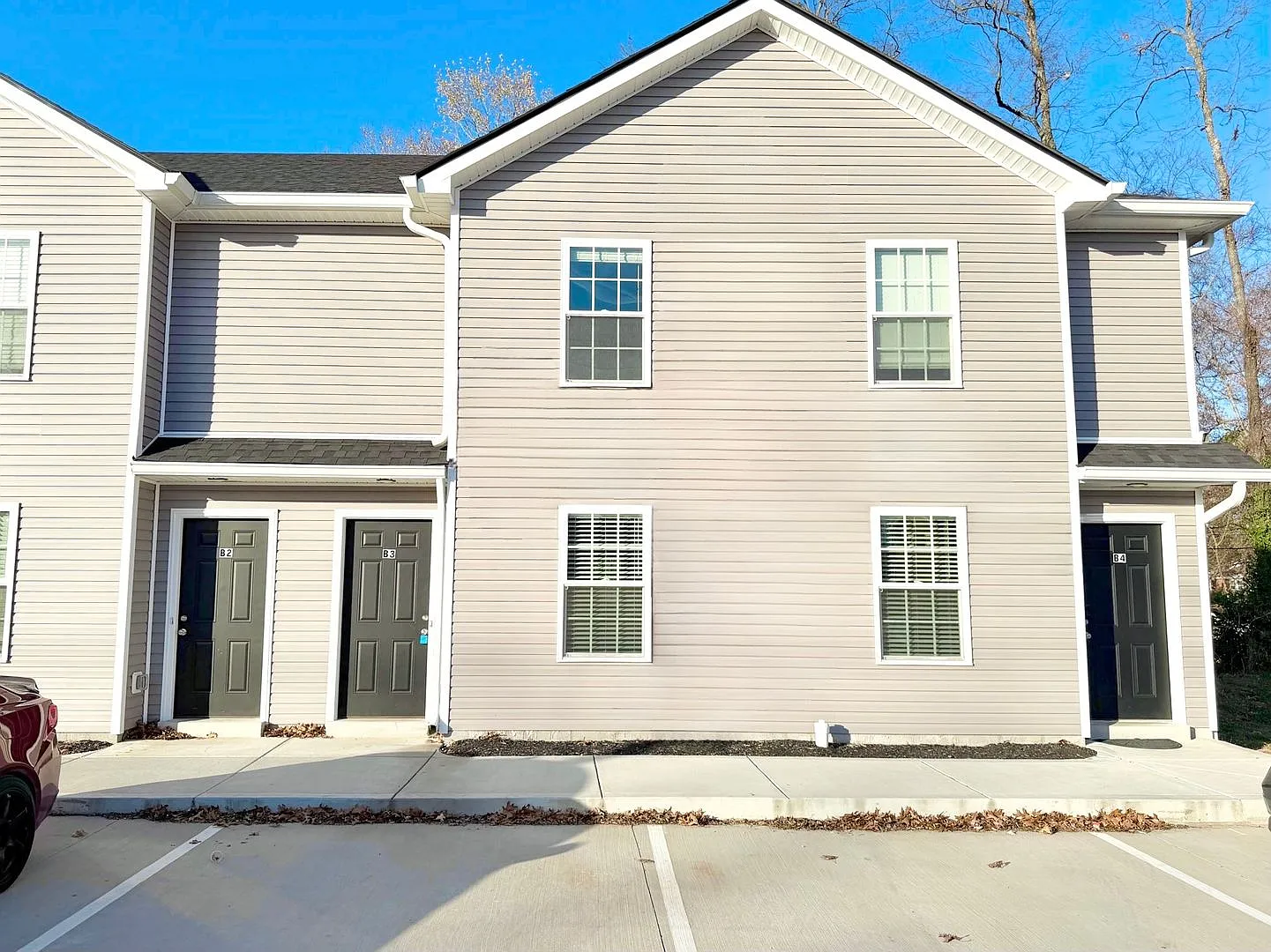 511 Britton Springs Rd — Photo 1