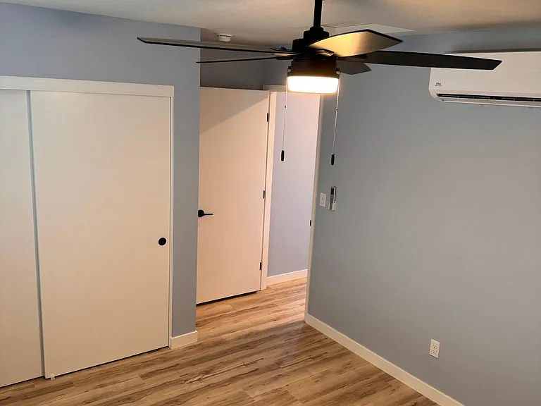 852 Cardona Pl — Photo 13