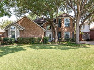 4149 Countryside Dr, Grapevine, TX 76051