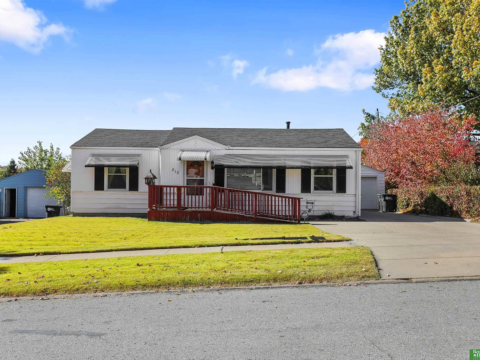 818 N 78th St, Omaha, NE 68114 | Zillow