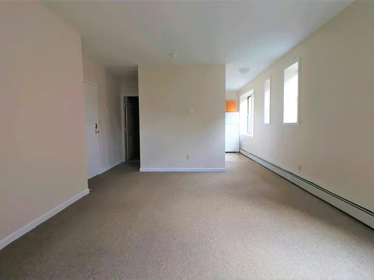 26 Congress St / Luca Investments LLC — Photo 12