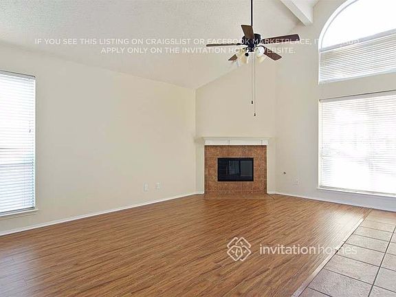 3rd image of 11135 Covey Ln