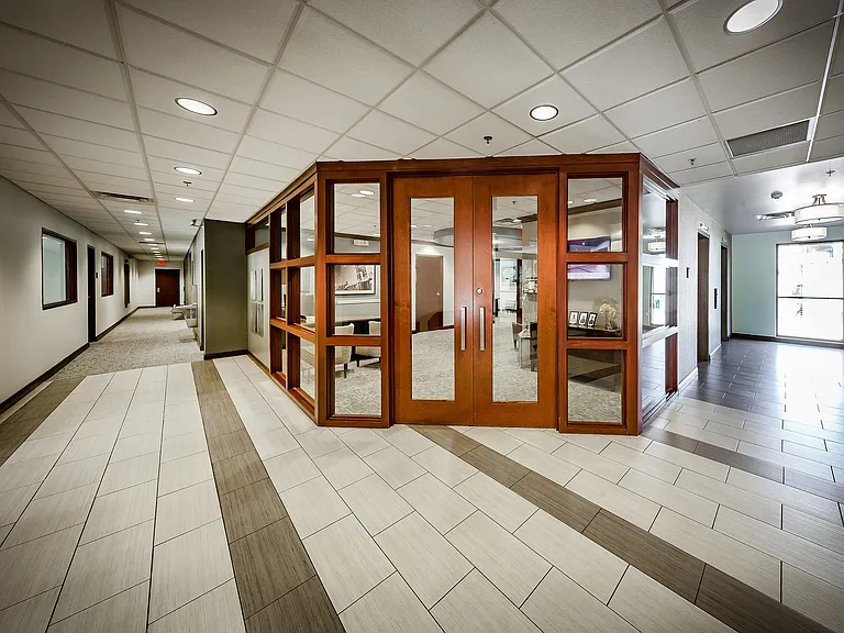 Granding House Leasing Office Entrance