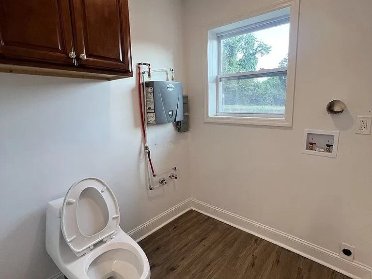 1500 Arlington Ave — Photo 4