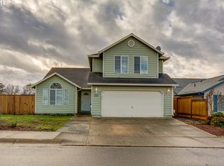 202 Hauser Ct, Molalla, OR 97038