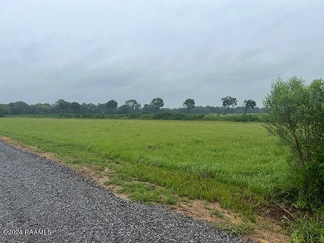 1st image of 2 Derek Rd