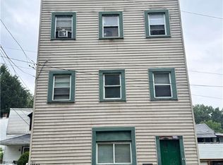 3027 Stayton St, Pittsburgh, PA 15212