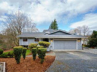 905 Apache Dr, Mount Vernon, WA 98273