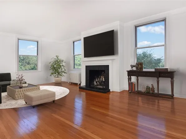 64 Sagamore Road #L8, Bronxville, NY 10708