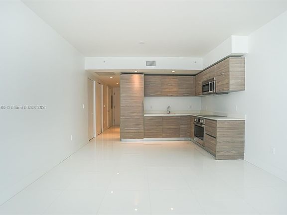 2nd image of 1300 S Miami Ave #8